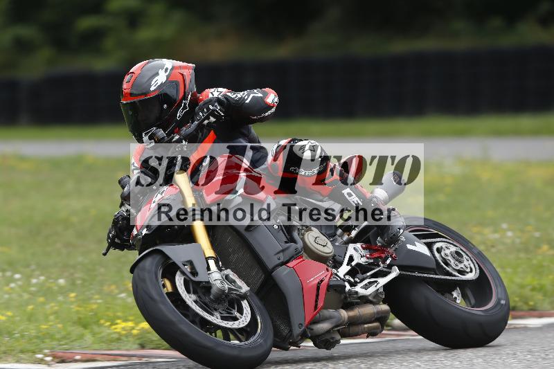 /37 28.07.2025 Dunlop Ride und Test Day ADR/Einsteiger gruen/25